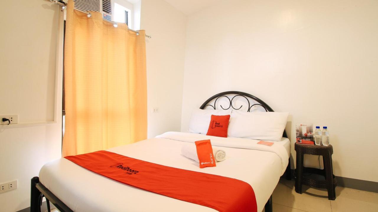 Reddoorz Plus @ Jardin Suites Guadalupe Nuevo Mandaluyong Exteriér fotografie